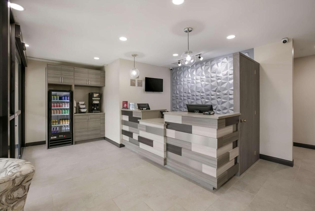 Best Western Plus Executive Residency Bronx นิวยอร์ก ภายนอก รูปภาพ