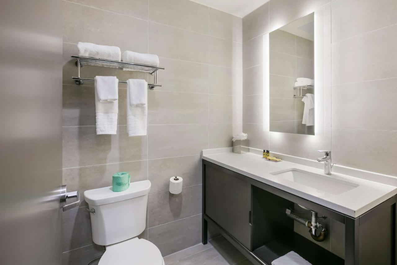 Best Western Plus Executive Residency Bronx นิวยอร์ก ภายนอก รูปภาพ